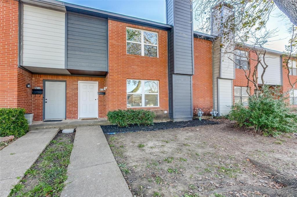 323 Towne House Lane, Richardson