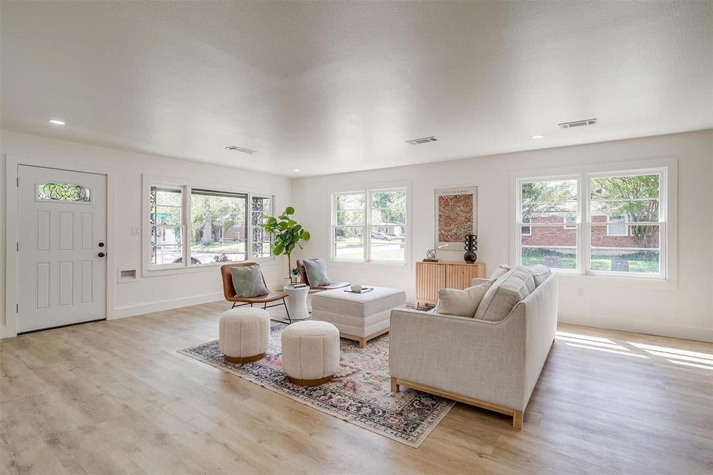 5440 Fursman Avenue, Fort Worth