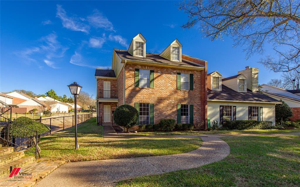 65 Tealwood Street, Shreveport