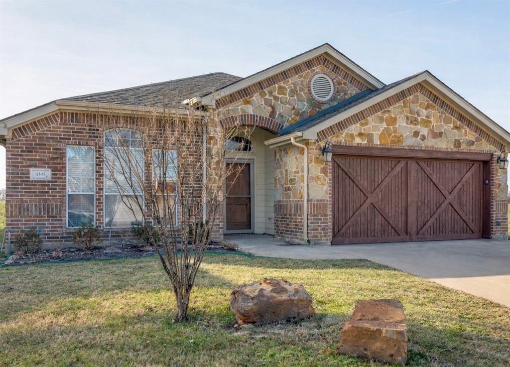 4345 Twinleaf Drive, Fort Worth