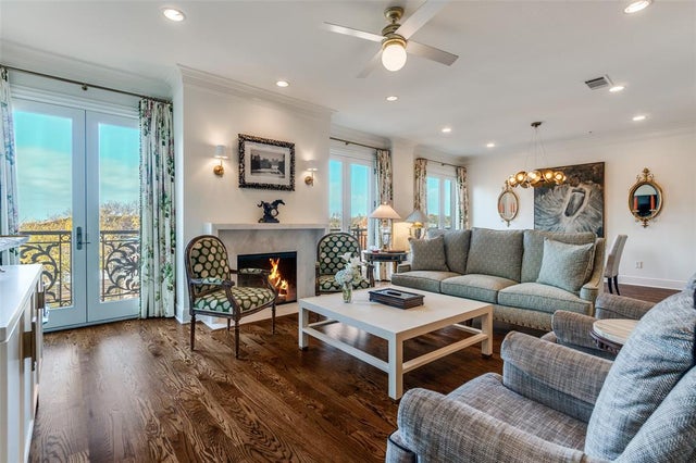 4240 Prescott Avenue 4d, Dallas