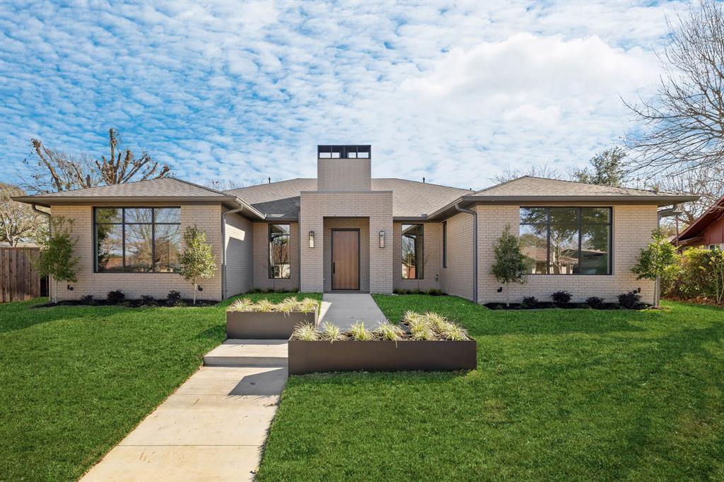 3832 Blue Trace Lane, Farmers Branch