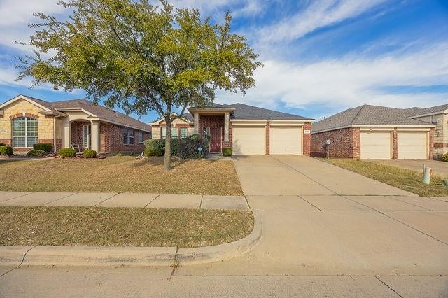 2720 Furlong Drive, Grand Prairie