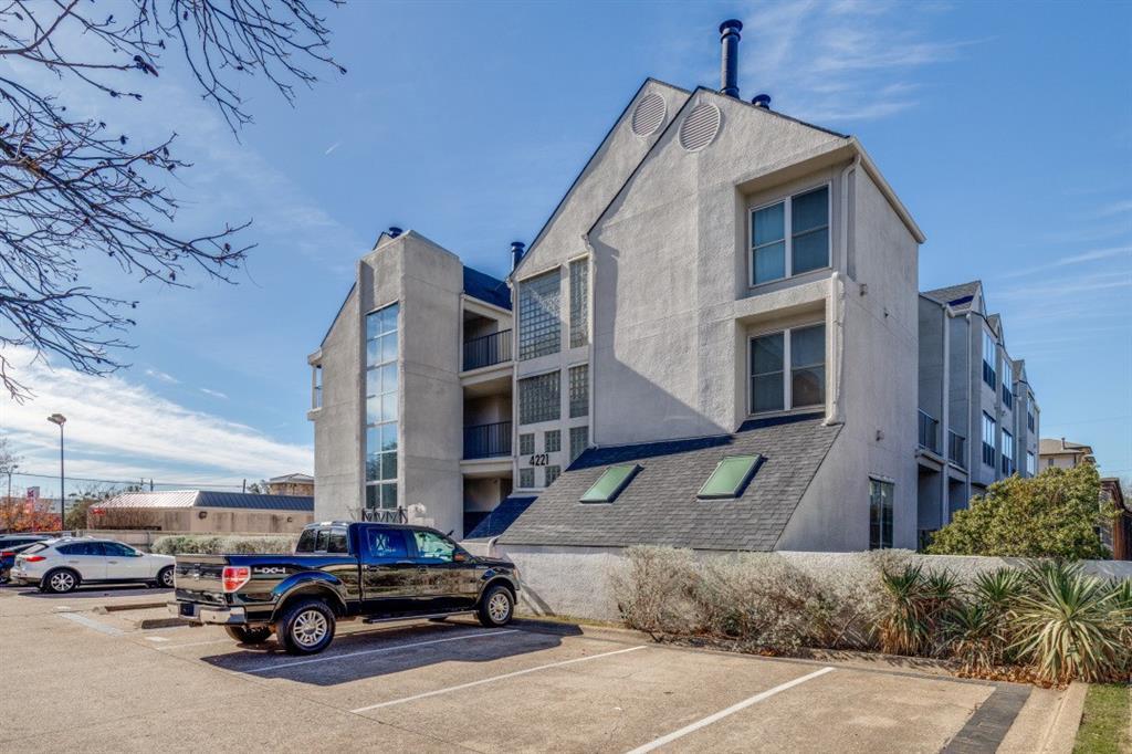 4221 Cole Avenue 202, Dallas