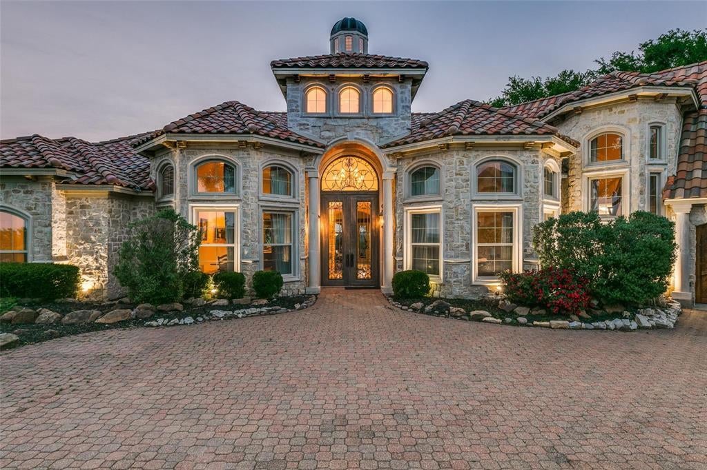 1237 Overlook Court, Whitney