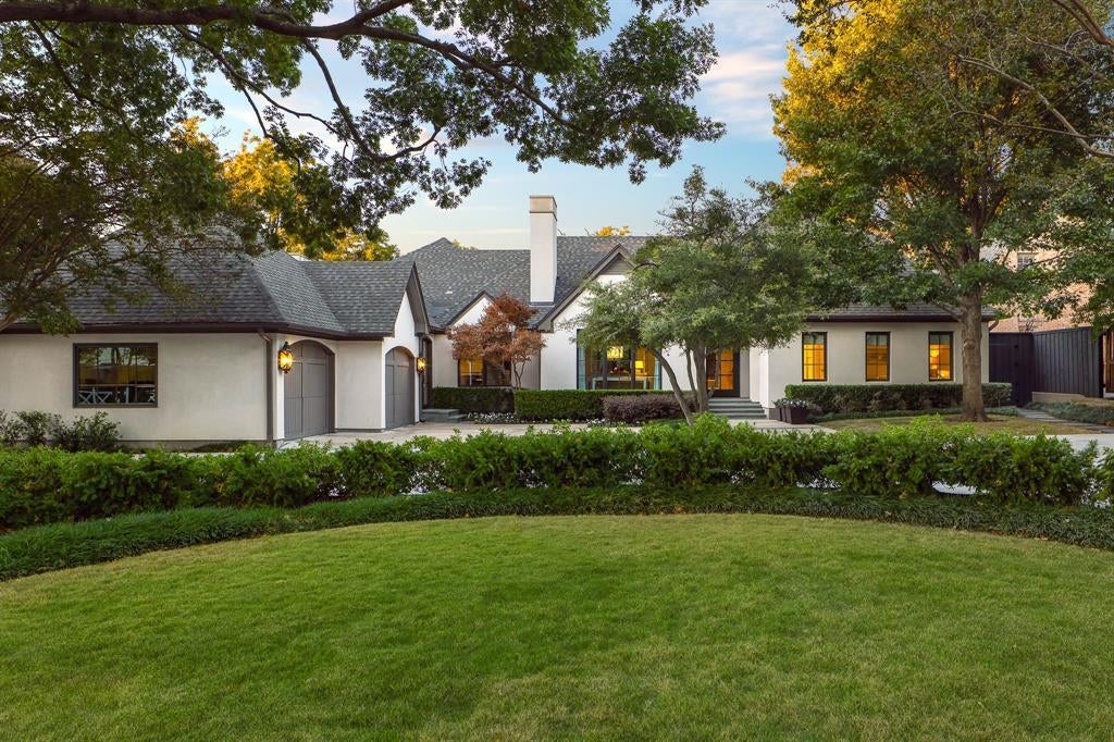 6039 Waggoner Drive, Dallas