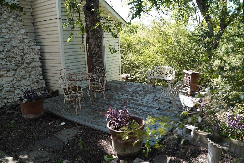 7028 Edgewater Trail, Fort Worth