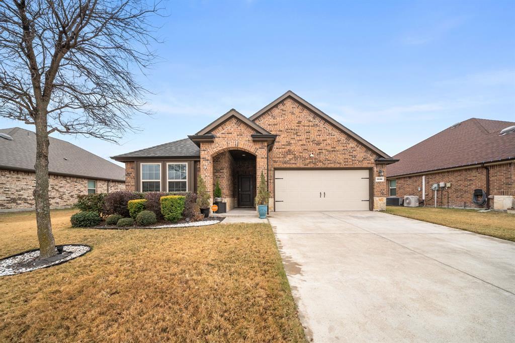 1536 Owen Way, Waxahachie