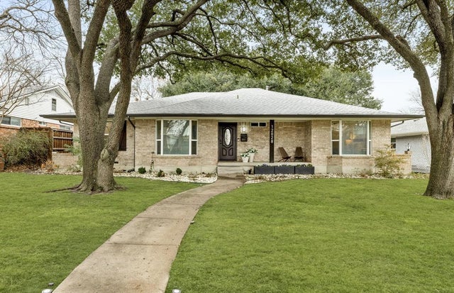 12028 Brookmeadow Lane, Dallas