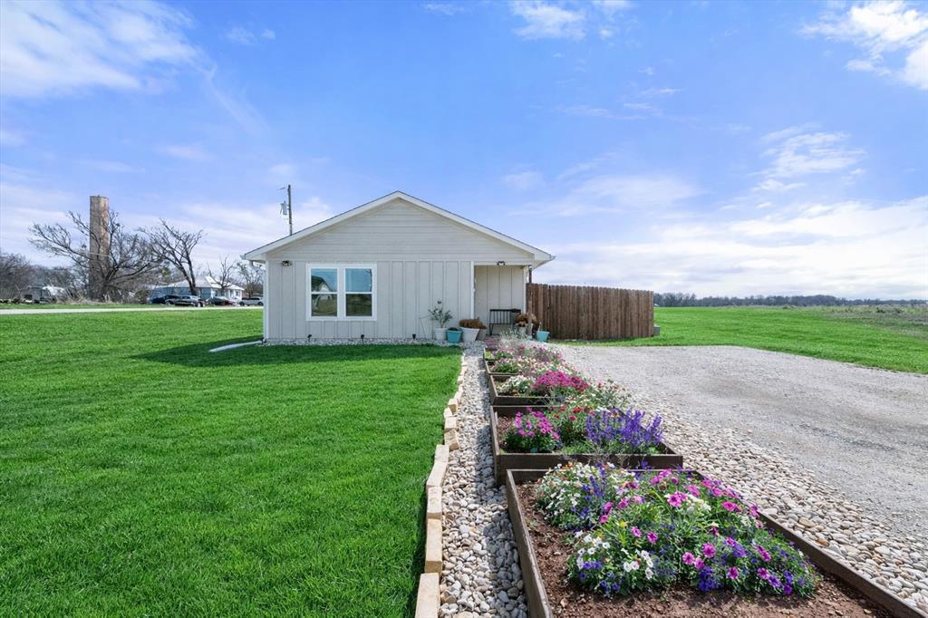 101 Allie Court, Itasca