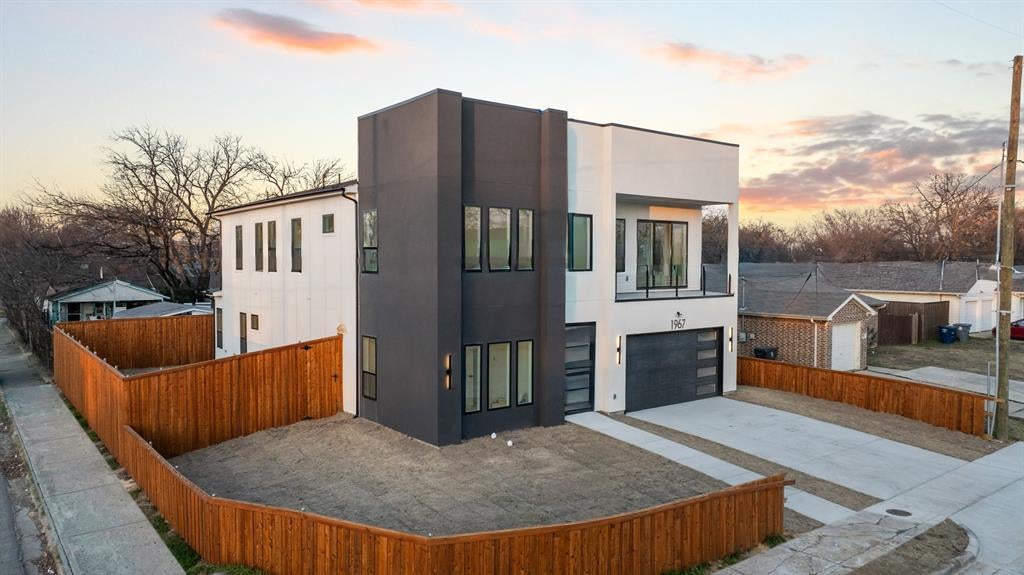 1967 Gallagher Street, Dallas