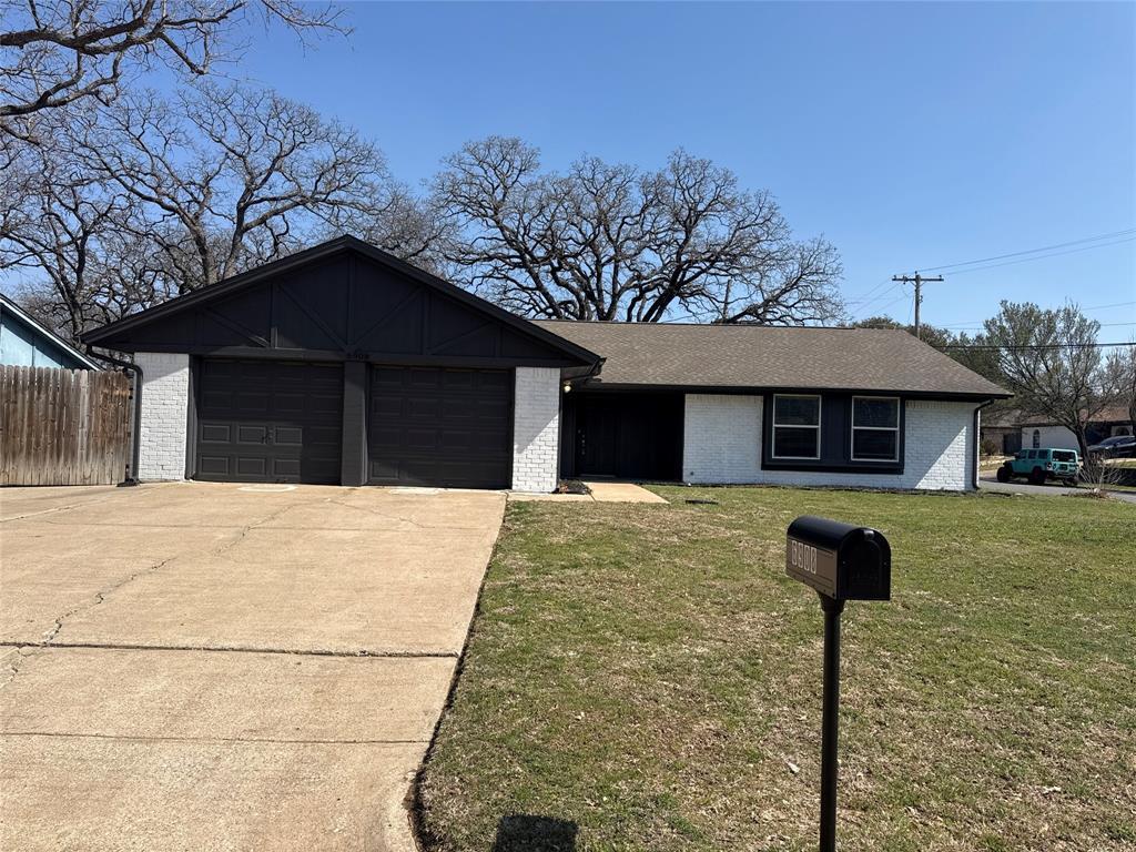 6908 Briardale Drive, North Richland Hills