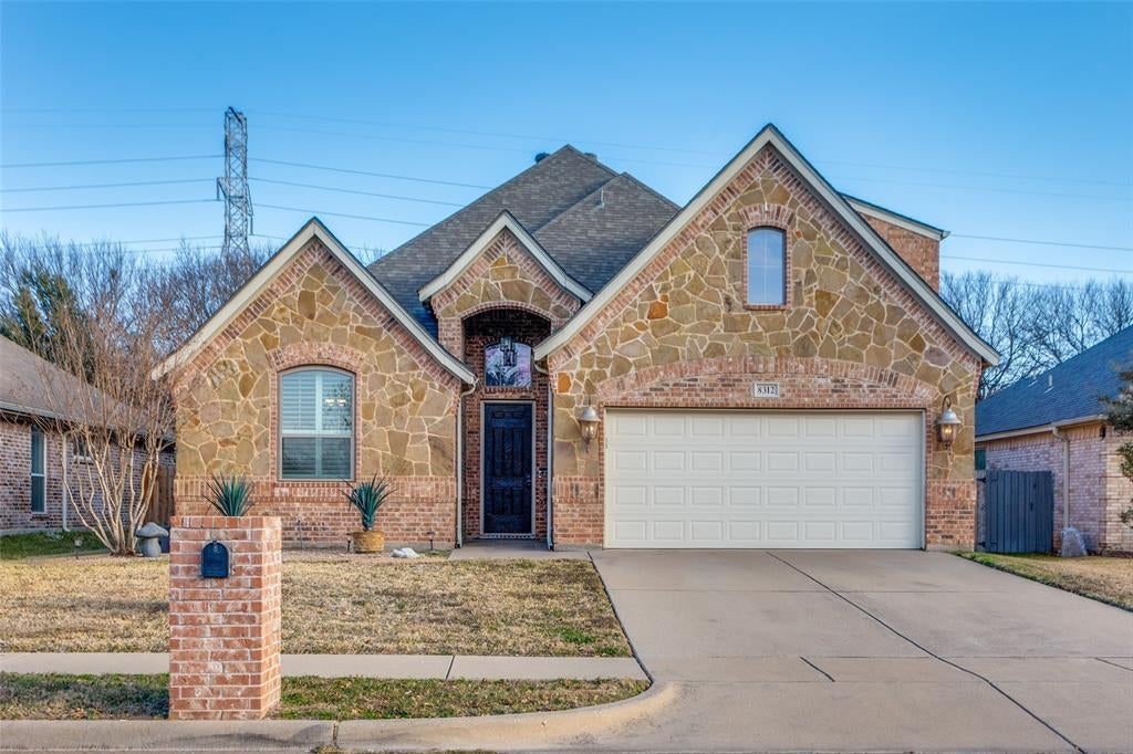 8312 Teja Trail, Benbrook