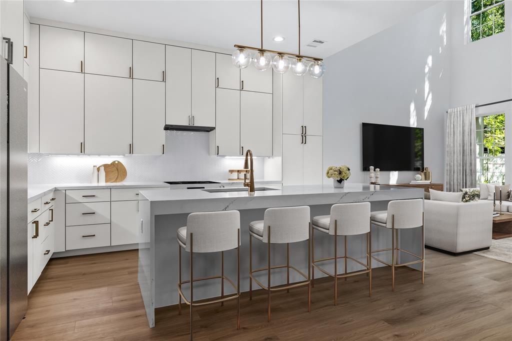 2434 Douglas Avenue, Dallas