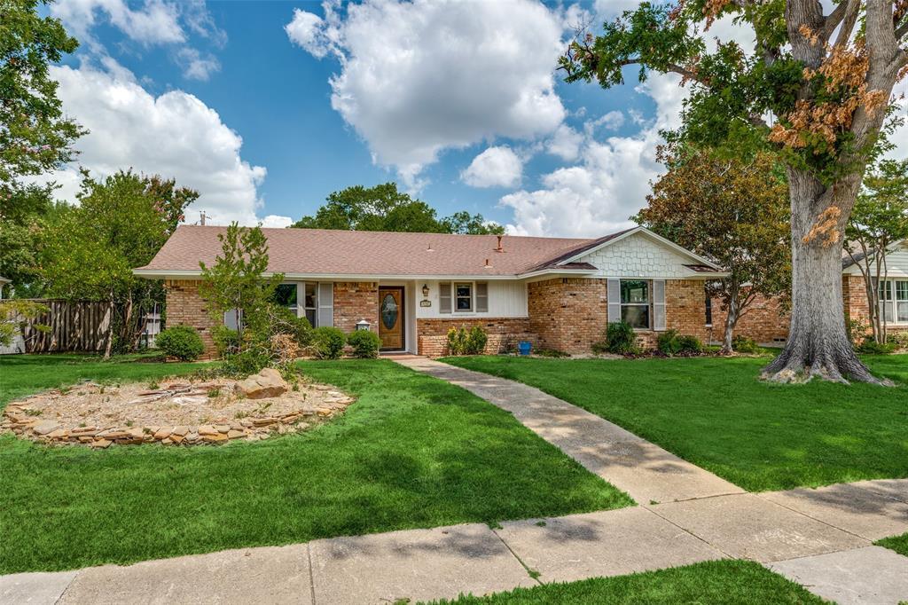 530 Parkview Lane, Richardson