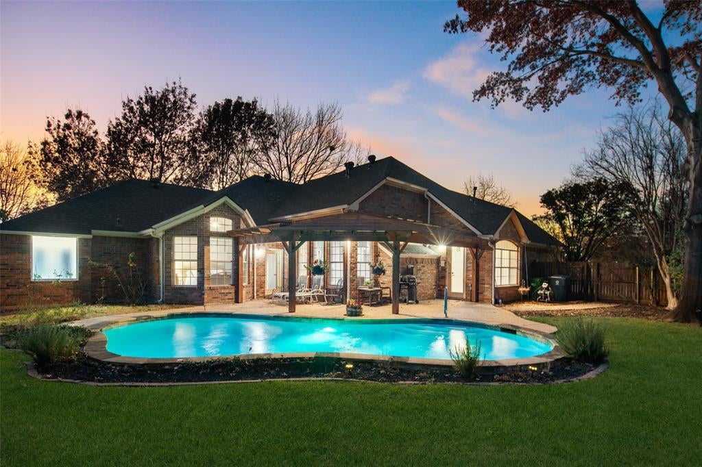 2905 Broadmoor Lane, Flower Mound