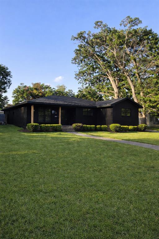 809 Wildgrove Drive, Garland