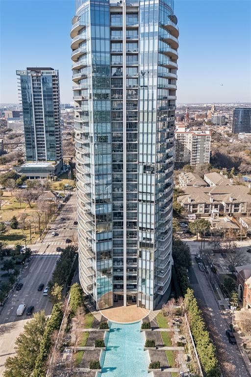 2900 Mckinnon Street 303, Dallas