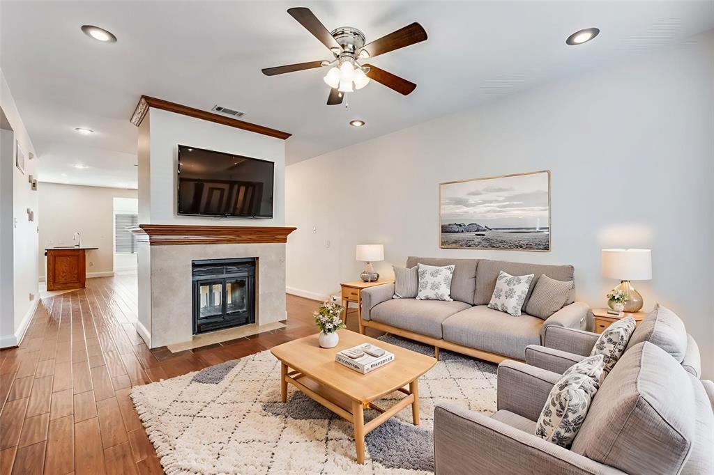 407 Josephine Street, Dallas