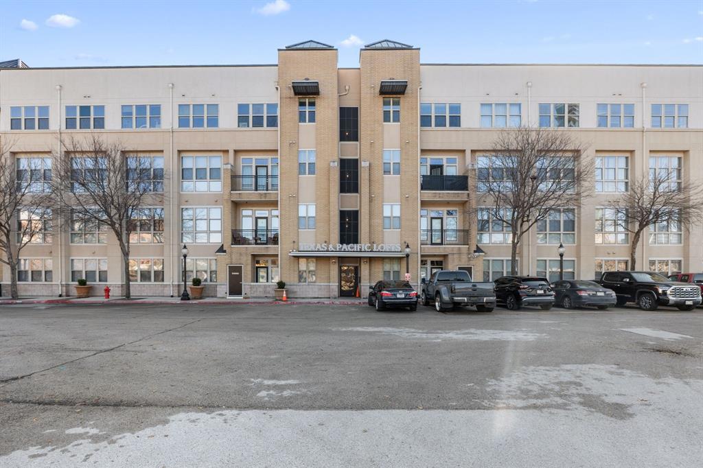 201 W Lancaster Avenue 206, Fort Worth