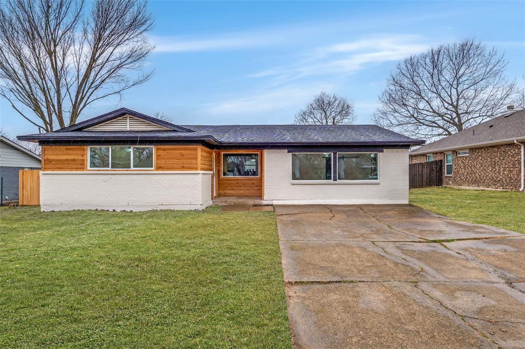 1008 Mardi Gras Lane, Wylie