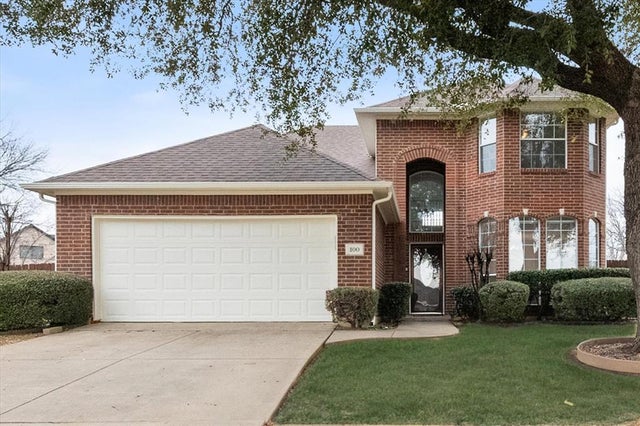 100 Ponciana Drive, Euless