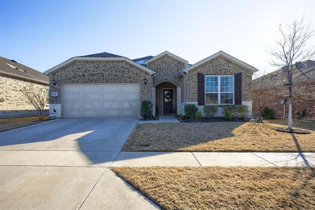 944 Memorial Drive, Little Elm