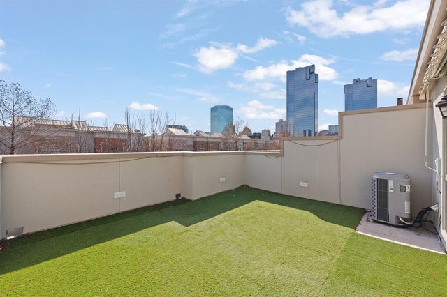 705 E 1st Street, Fort Worth