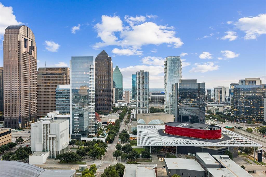 1717 Arts Plaza 2107, Dallas