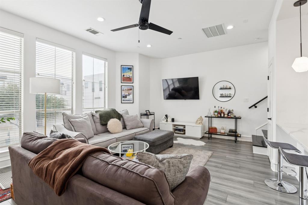 2100 N Fitzhugh Avenue D, Dallas