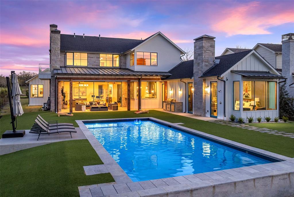 13150 Sunrise Circle, Malakoff