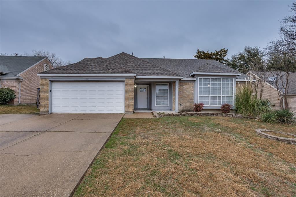 8113 Rainbow Drive, Rowlett
