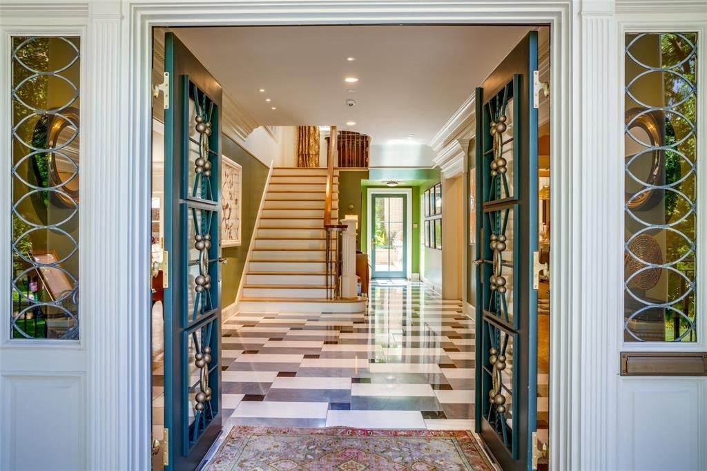 4211 Lakeside Drive, Highland Park