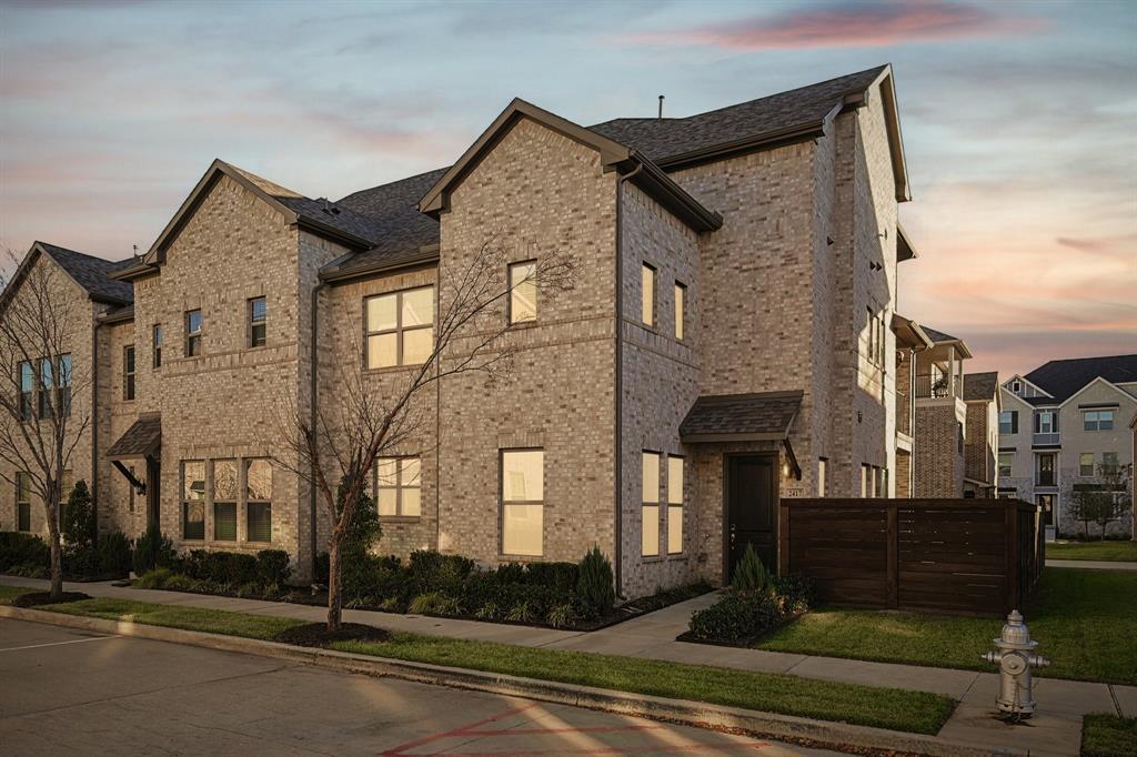 2417 Merriweather Lane, Flower Mound