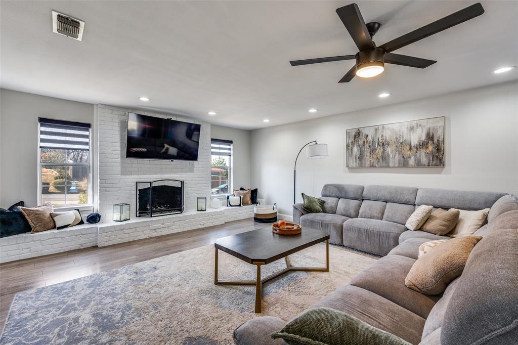 348 Thompson Street, Fort Worth