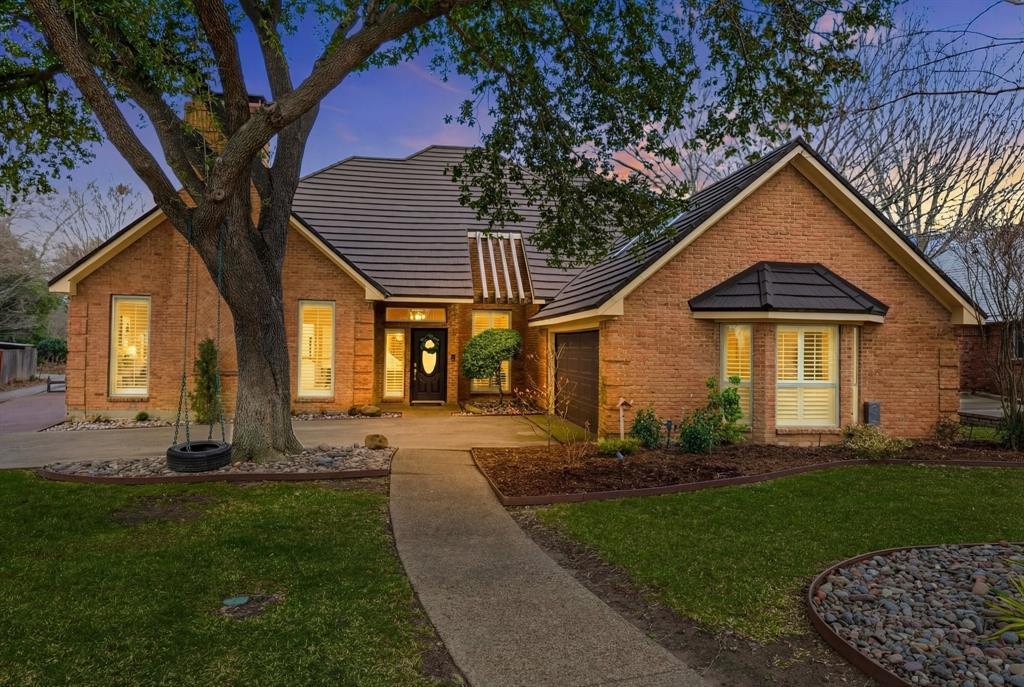 2410 Lone Oak Trail, Garland