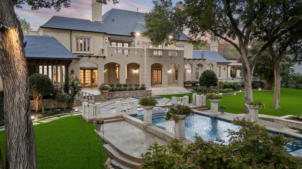 4505 Tour 18 Drive, Flower Mound