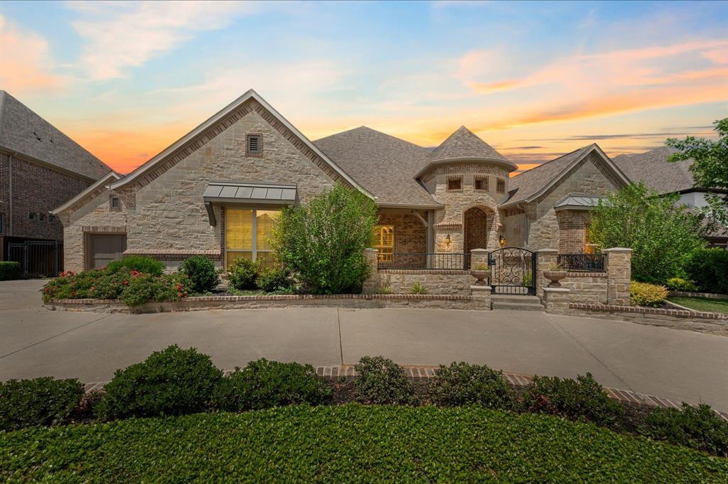 208 Saint Tropez Drive, Southlake