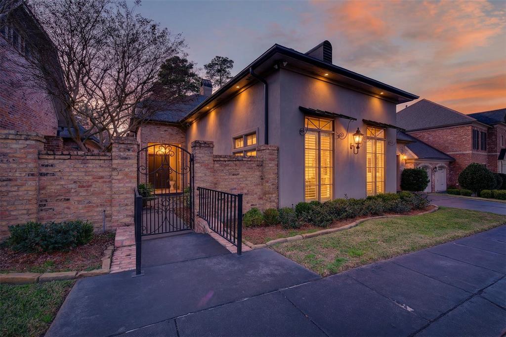 7717 Creswell Road 48, Shreveport