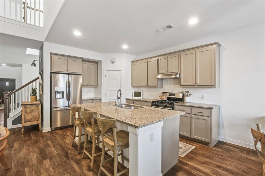 1213 Glacier Court, Celina