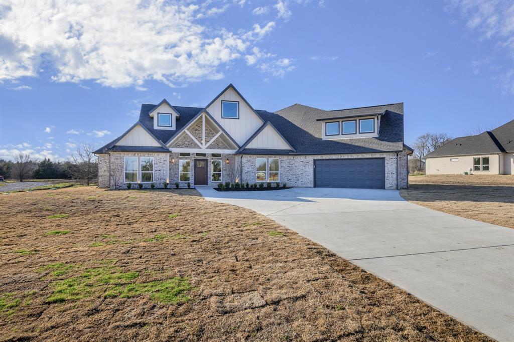 2352 County Road 1112, Farmersville