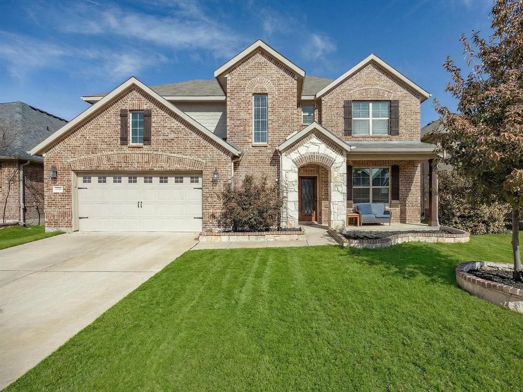 1056 Mesa Crest Drive, Fort Worth