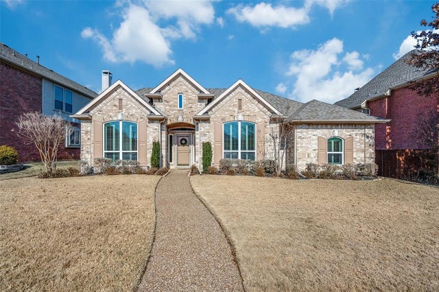 6733 Waterway Court, Plano