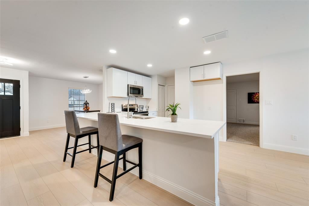 5645 Comer Drive, Fort Worth