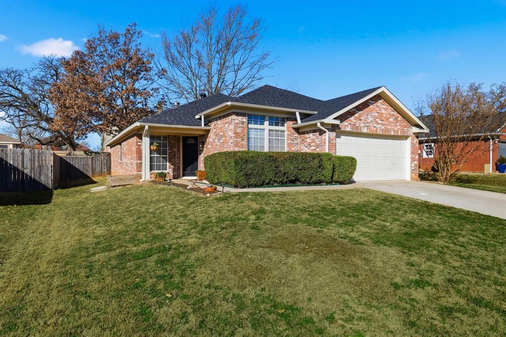 739 Thousand Oaks Drive, Lake Dallas