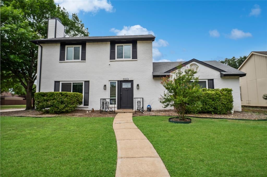 1301 Thoreau Lane, Allen