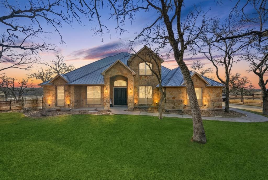 137 Silver Saddle Circle, Weatherford