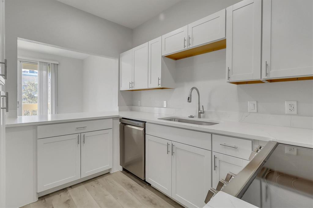 5310 Keller Springs Road 135, Dallas