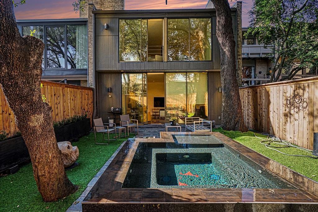 4020 Buena Vista Street, Dallas