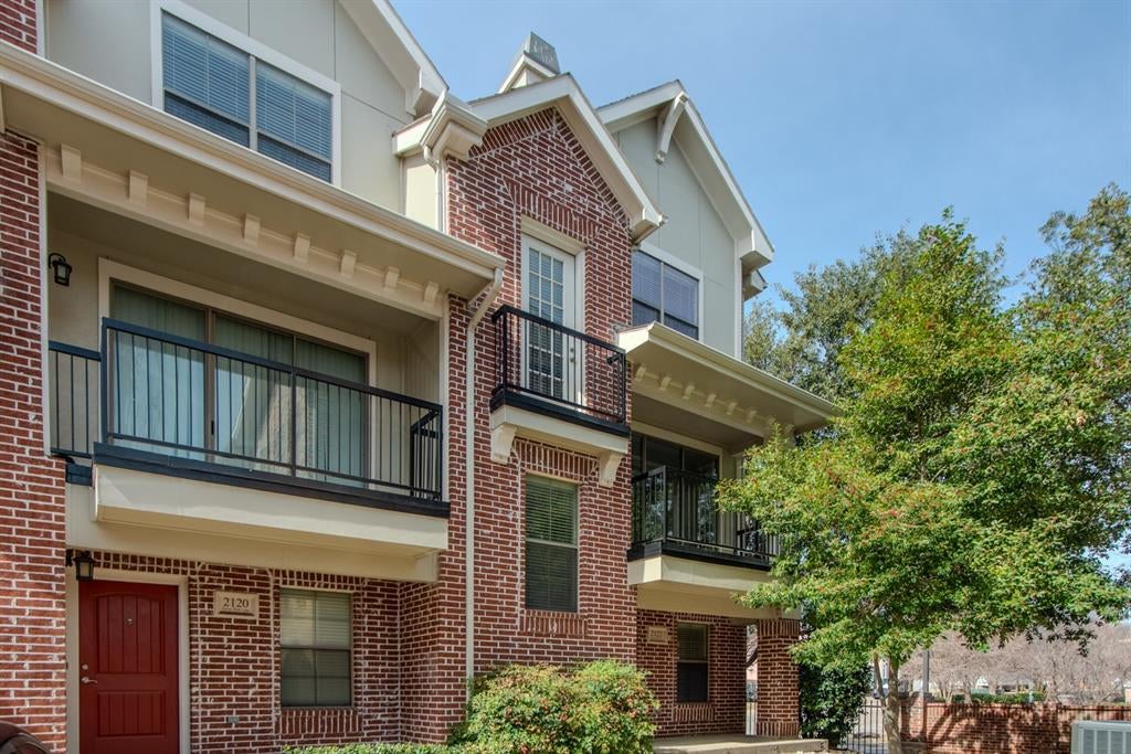 2122 Grove Park Lane, Richardson